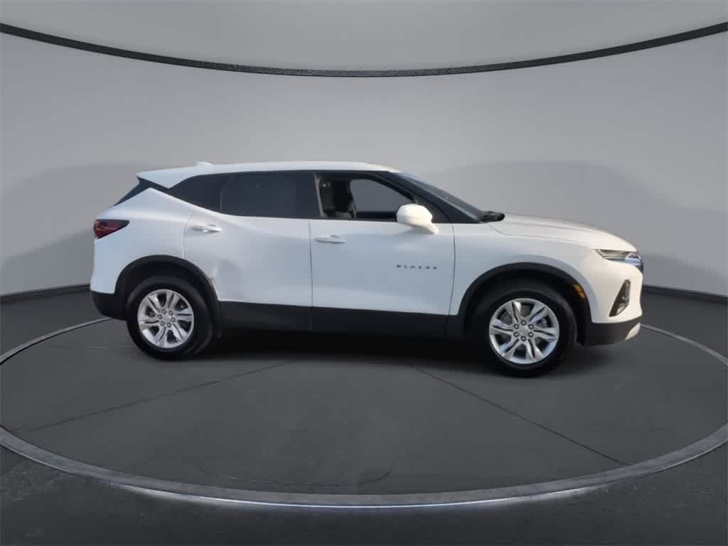 Thumbnail: 2022 Chevrolet Blazer - 9