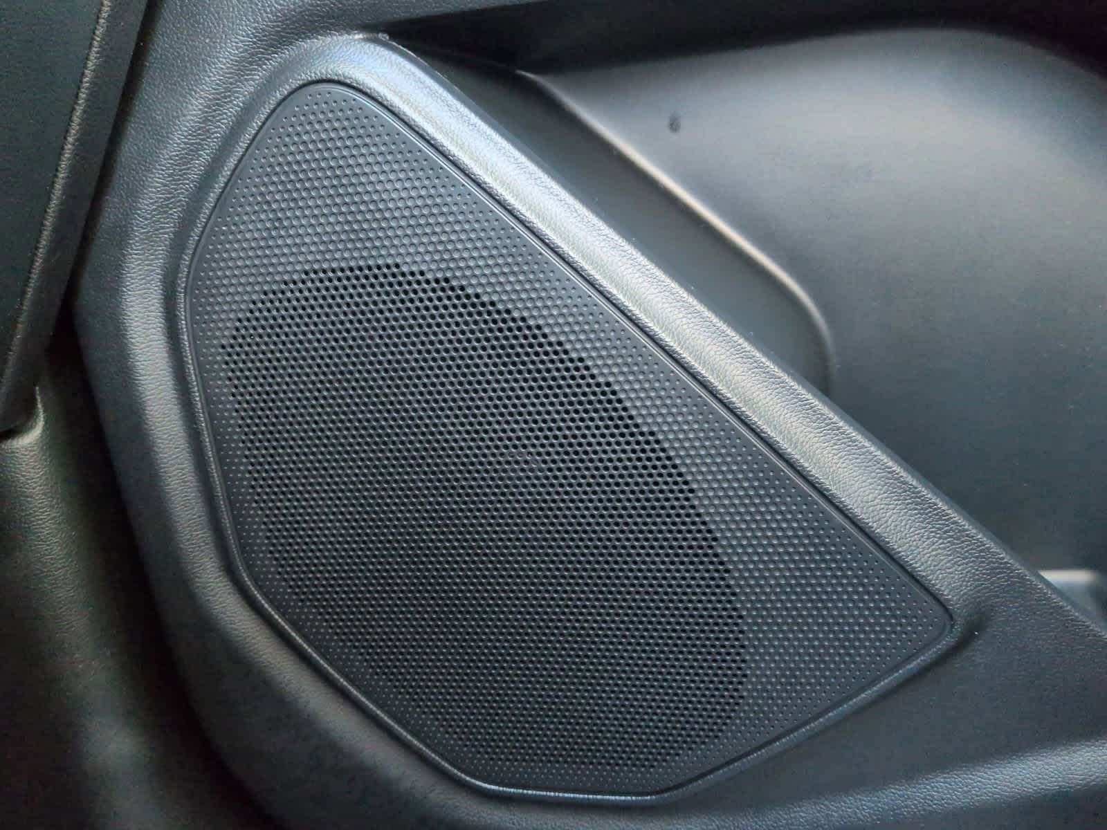 Thumbnail: 2022 Ford Explorer - 33