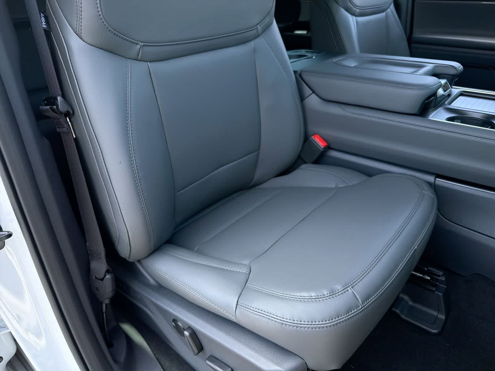 Thumbnail: 2026 Ford Expedition - 23
