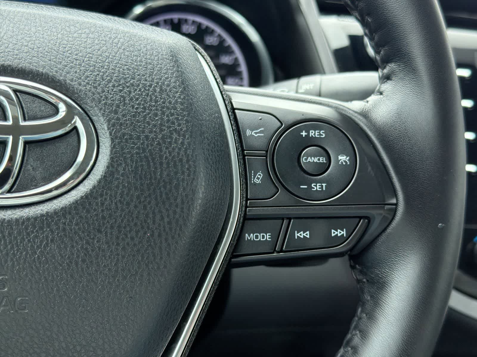 Thumbnail: 2019 Toyota Camry - 25