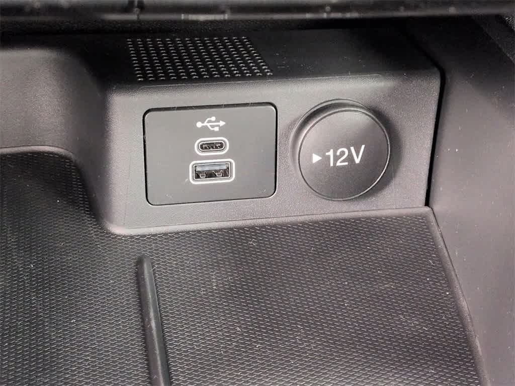 Thumbnail: 2025 Ford Escape - 32