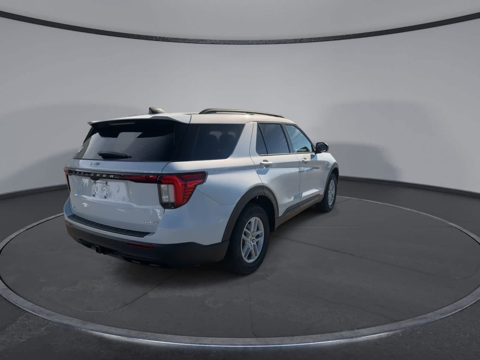 Thumbnail: 2026 Ford Explorer - 8