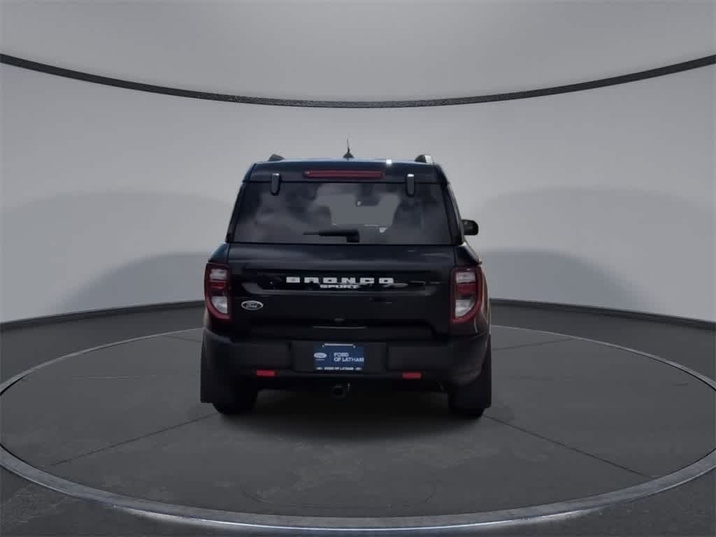 Thumbnail: 2022 Ford Bronco Sport - 7