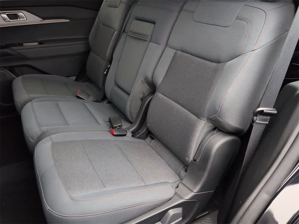 Thumbnail: 2025 Ford Explorer - 20