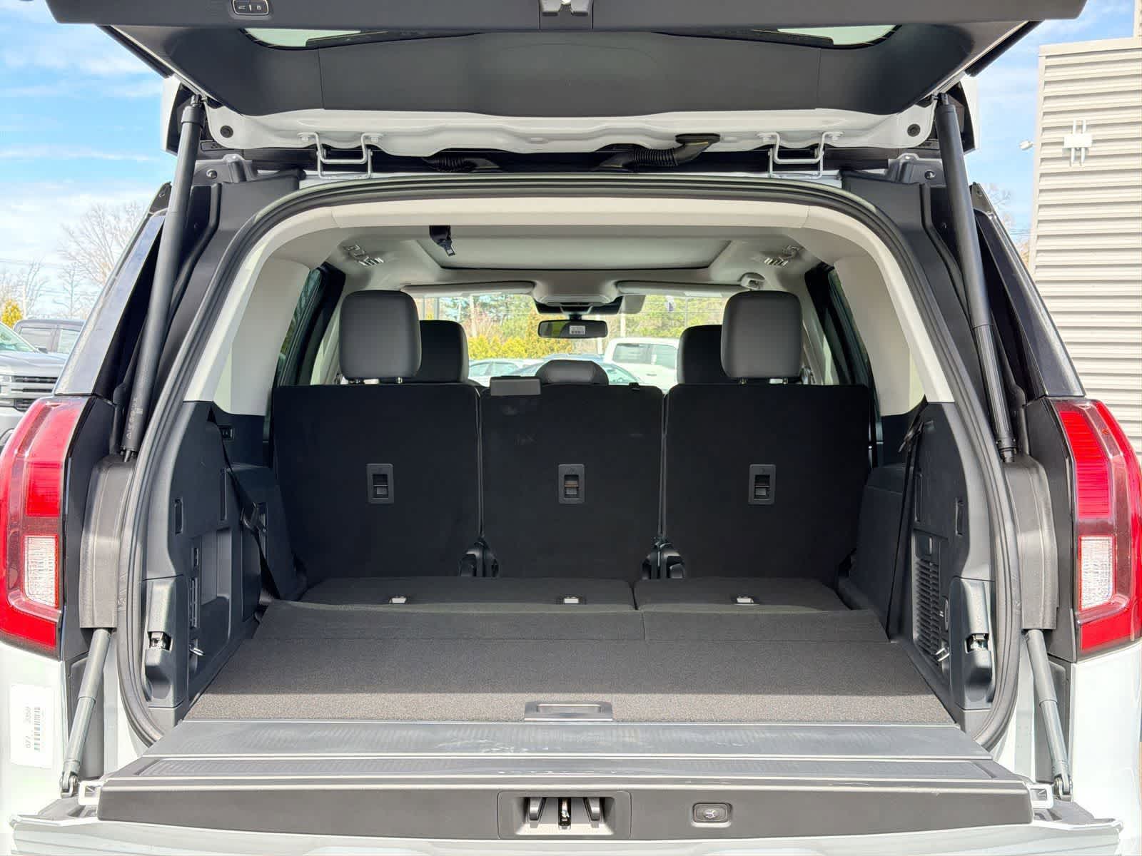 Thumbnail: 2026 Ford Expedition - 35