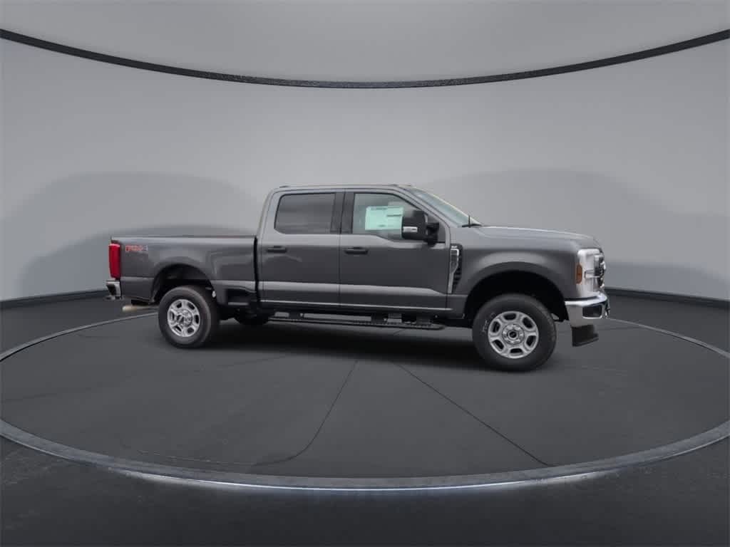 Thumbnail: 2026 Ford F-350 - 9