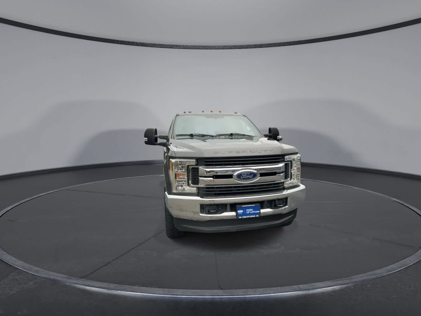 Thumbnail: 2017 Ford F-250 - 3