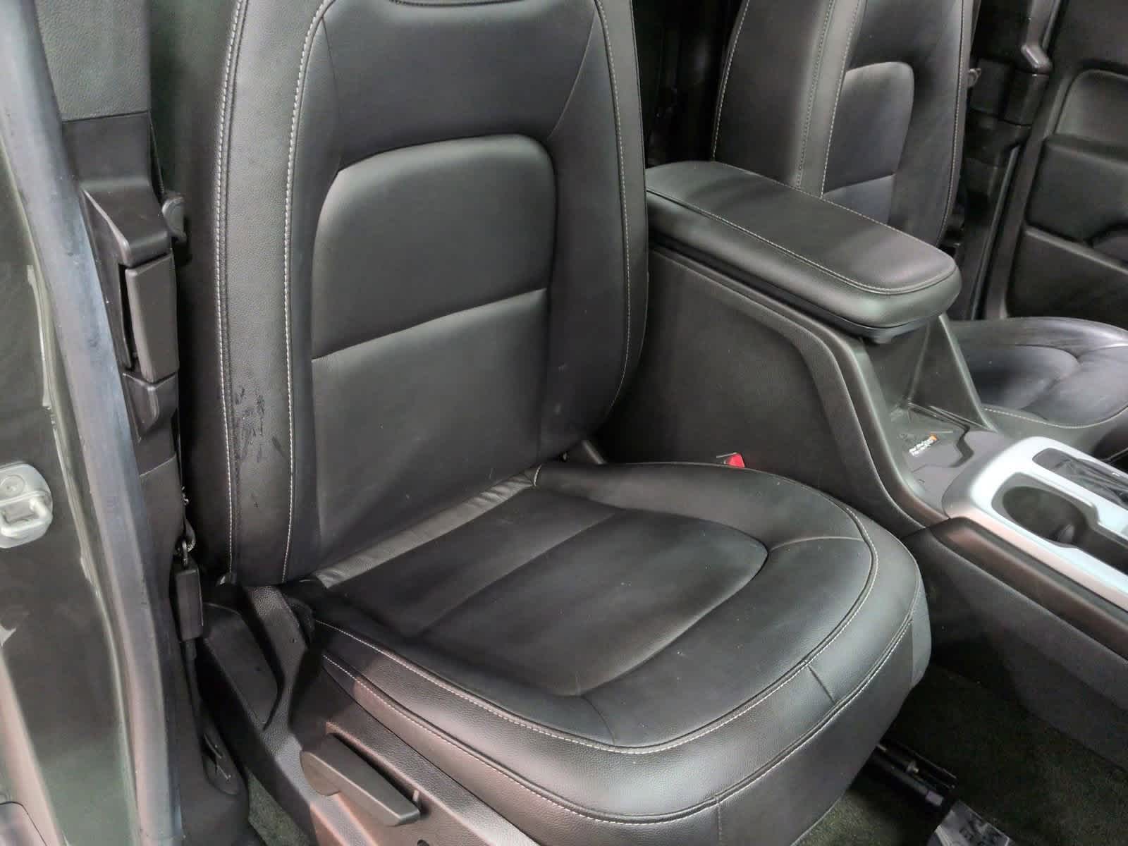 Thumbnail: 2017 Chevrolet Colorado - 14