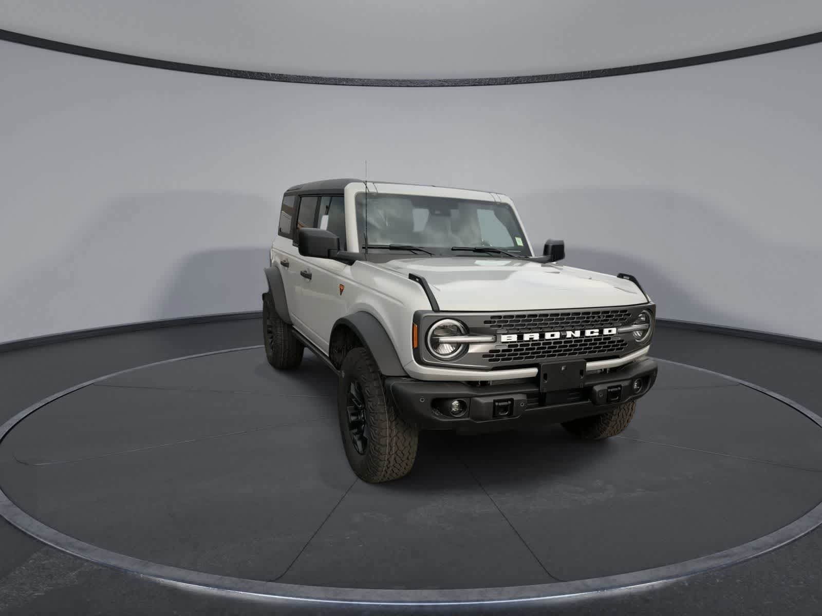Thumbnail: 2026 Ford Bronco - 2