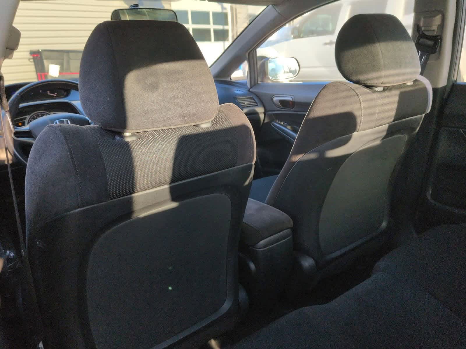 Thumbnail: 2010 Honda Civic - 19