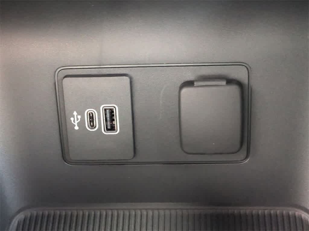 Thumbnail: 2026 Ford Explorer - 32