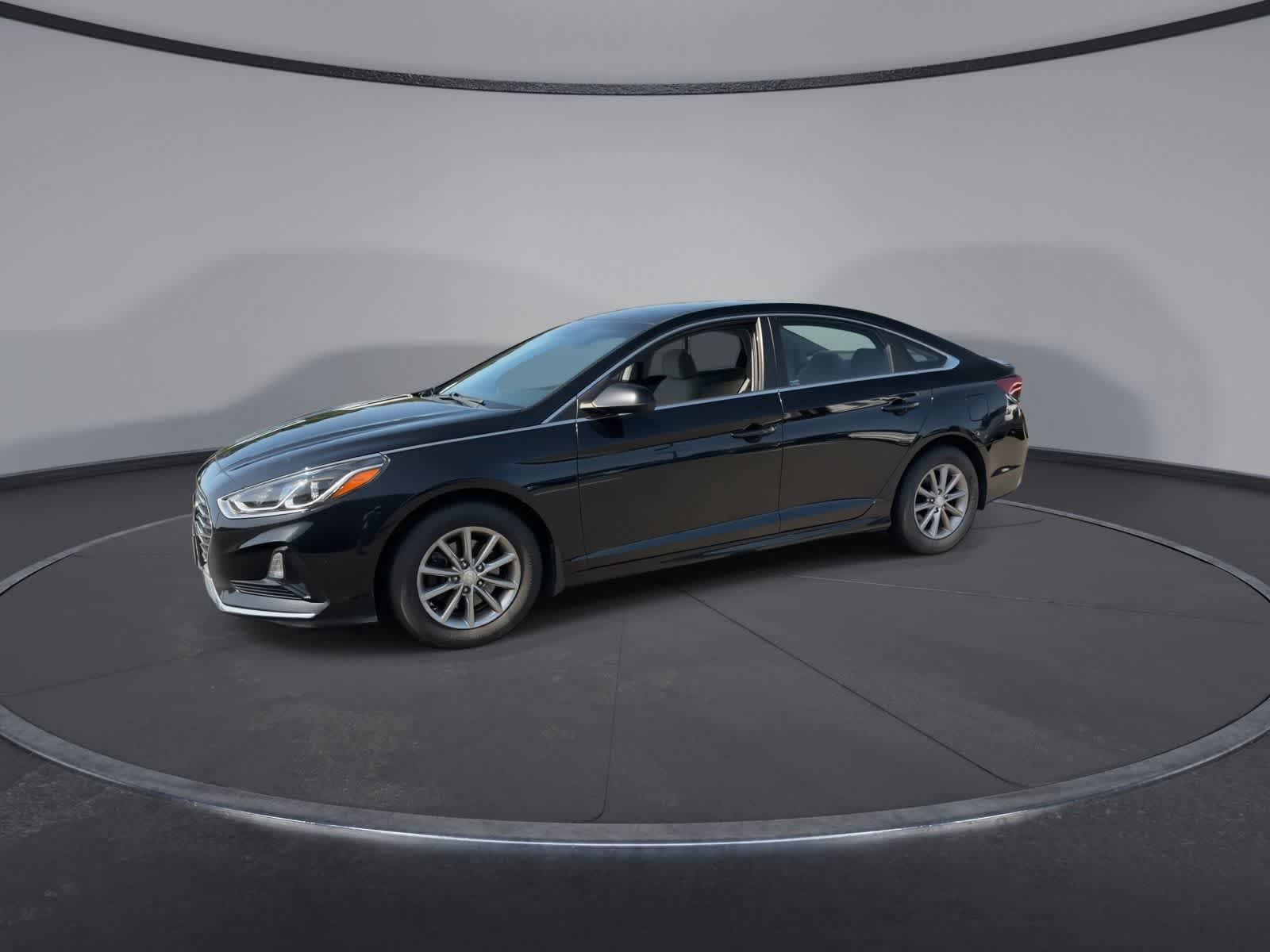 Thumbnail: 2018 Hyundai Sonata - 4