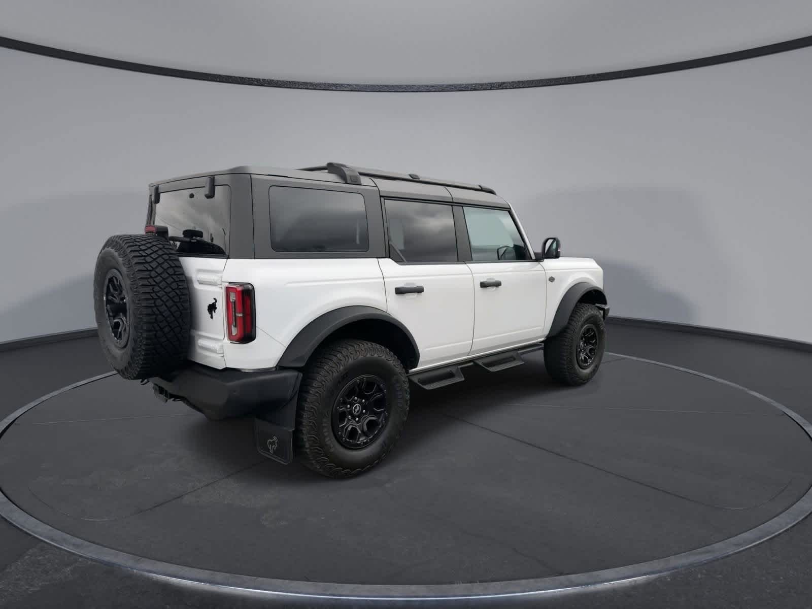 Thumbnail: 2024 Ford Bronco - 8