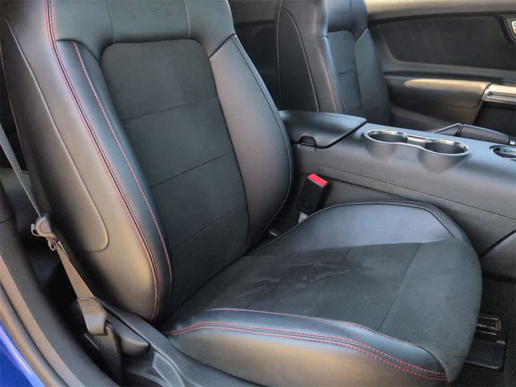 Thumbnail: 2016 Ford Mustang - 23