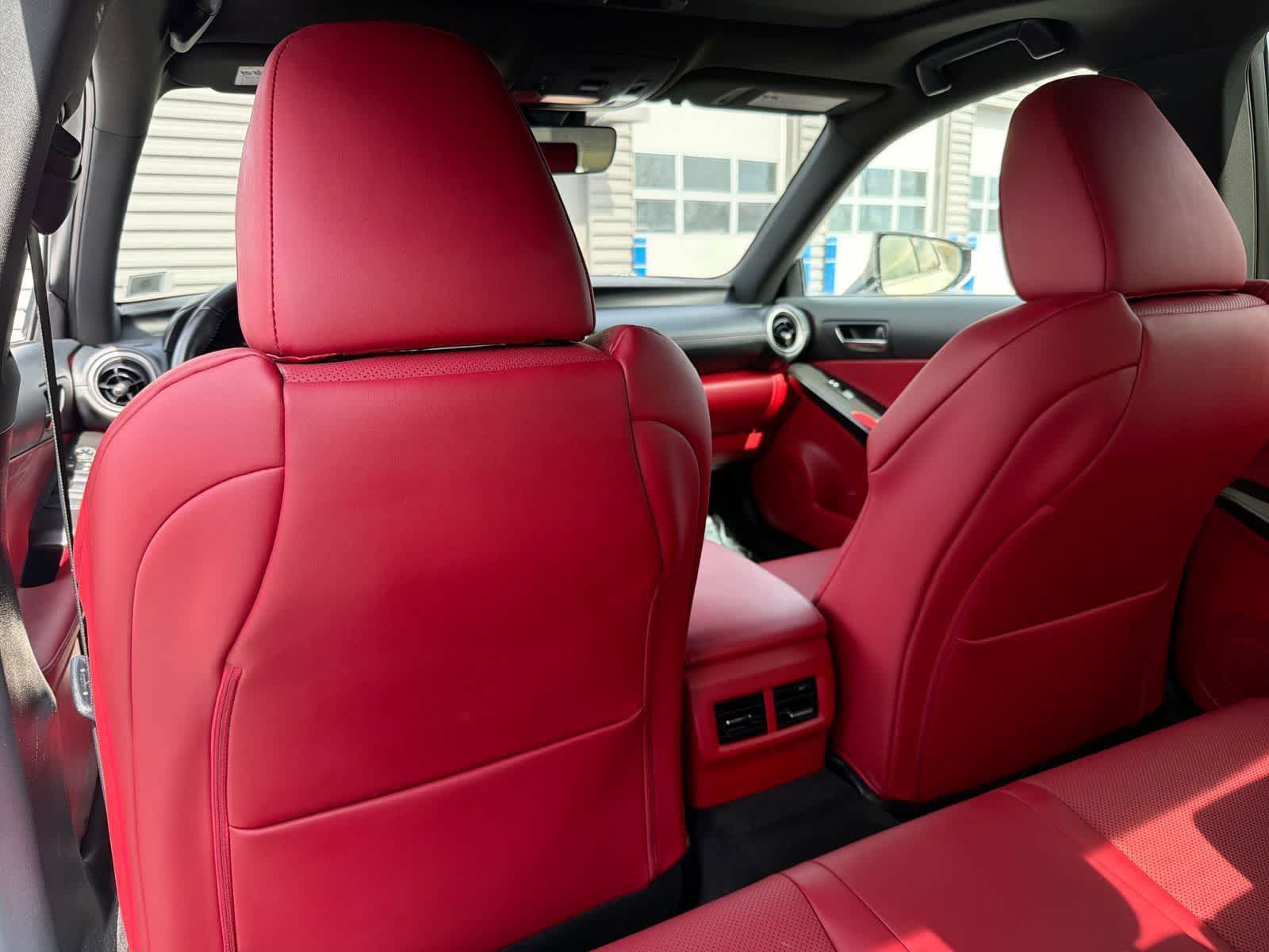 Thumbnail: 2022 Lexus IS - 19