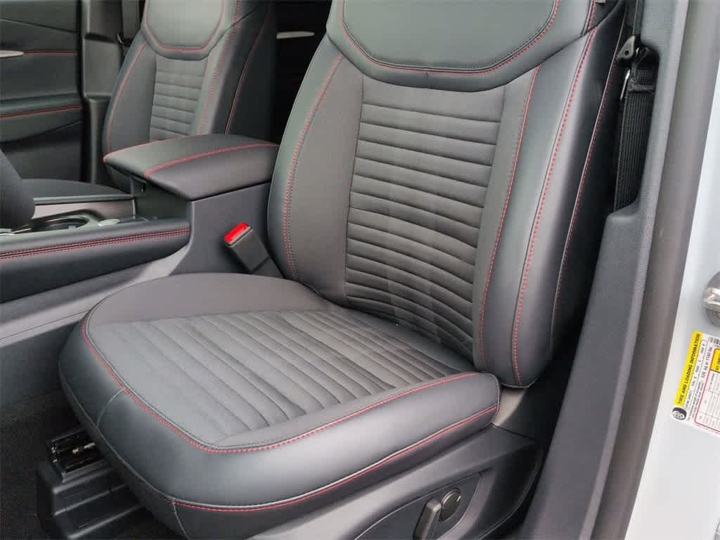 Thumbnail: 2026 Ford Explorer - 17