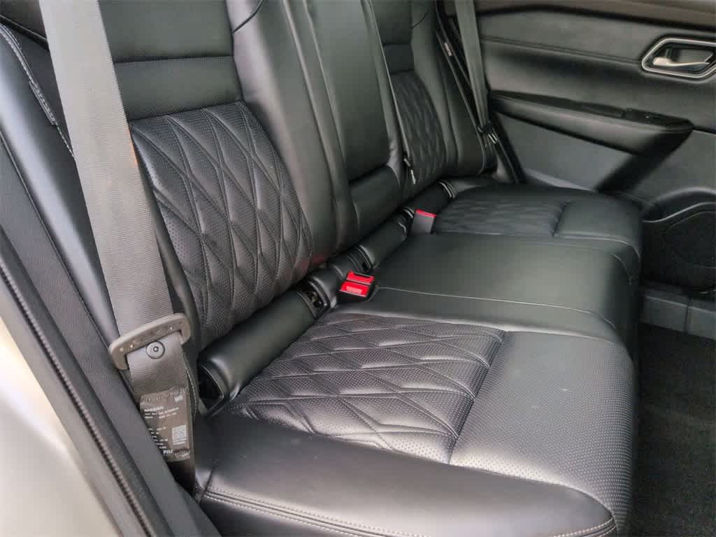 Thumbnail: 2023 Nissan Rogue - 22