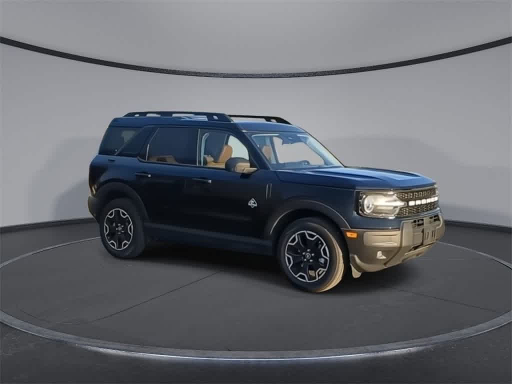 Thumbnail: 2025 Ford Bronco Sport - 9