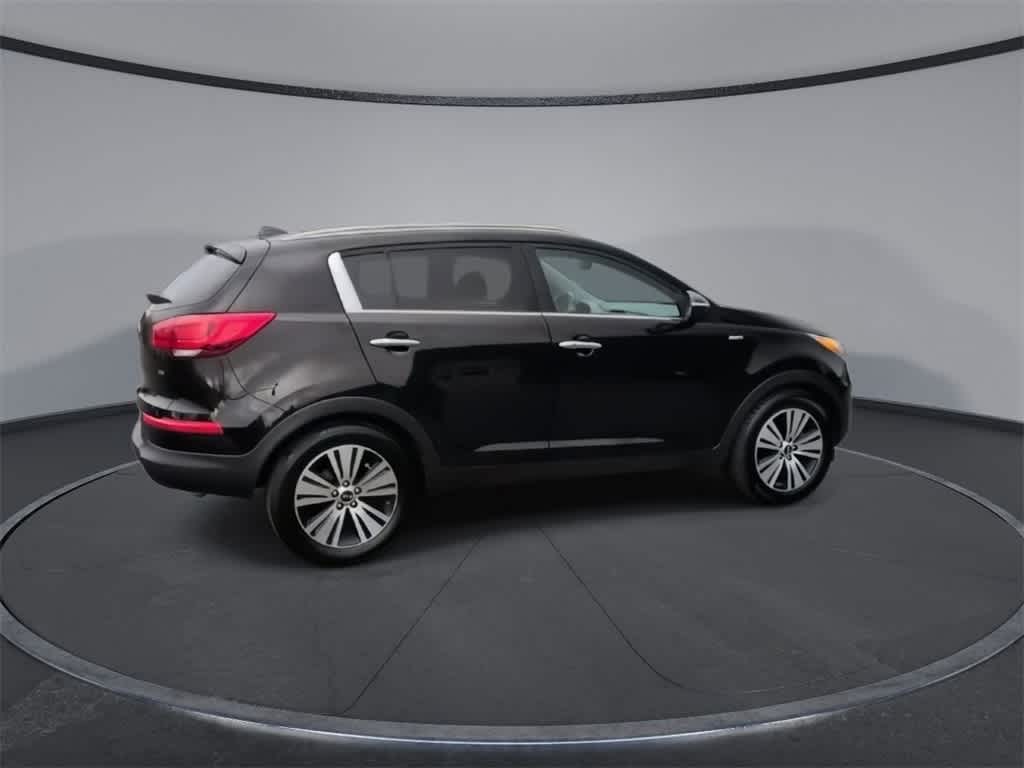 Thumbnail: 2016 Kia Sportage - 8