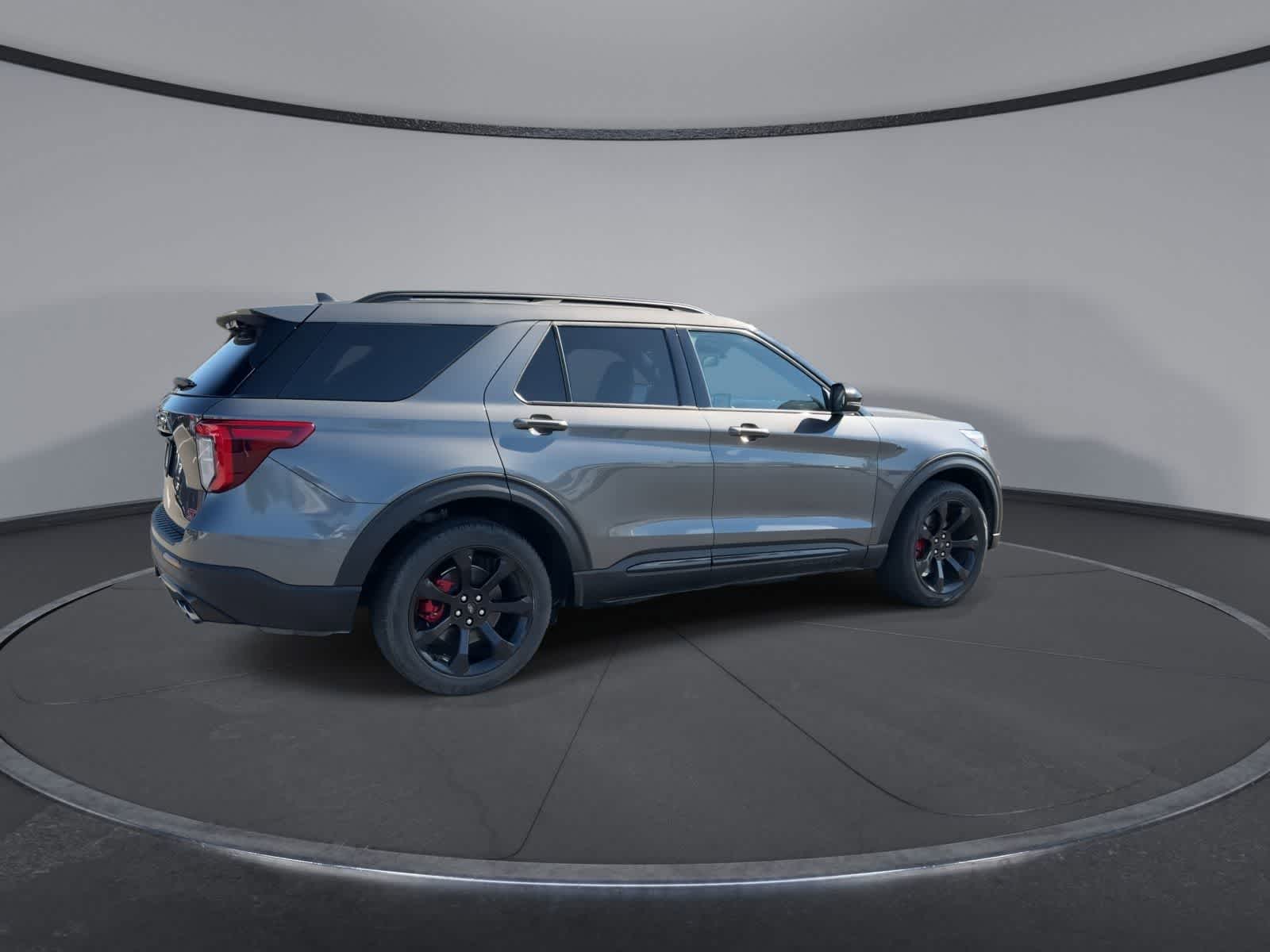 Thumbnail: 2024 Ford Explorer - 8