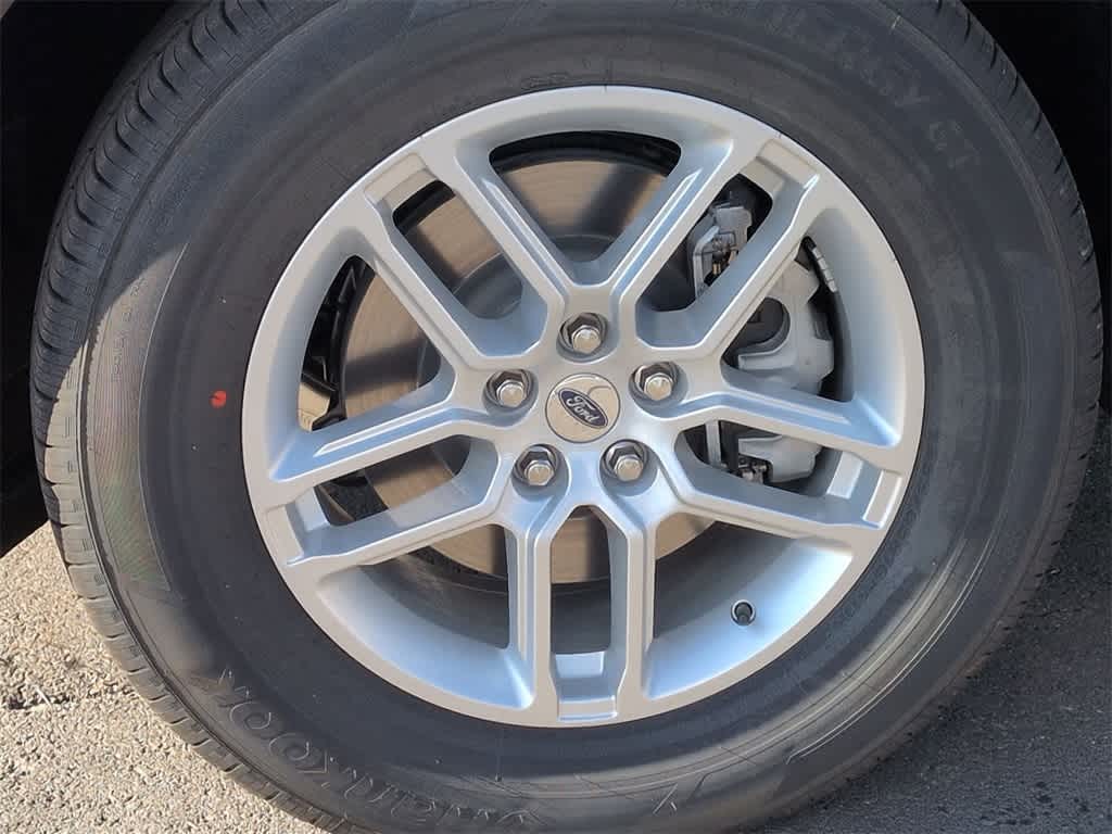 Thumbnail: 2026 Ford Explorer - 14