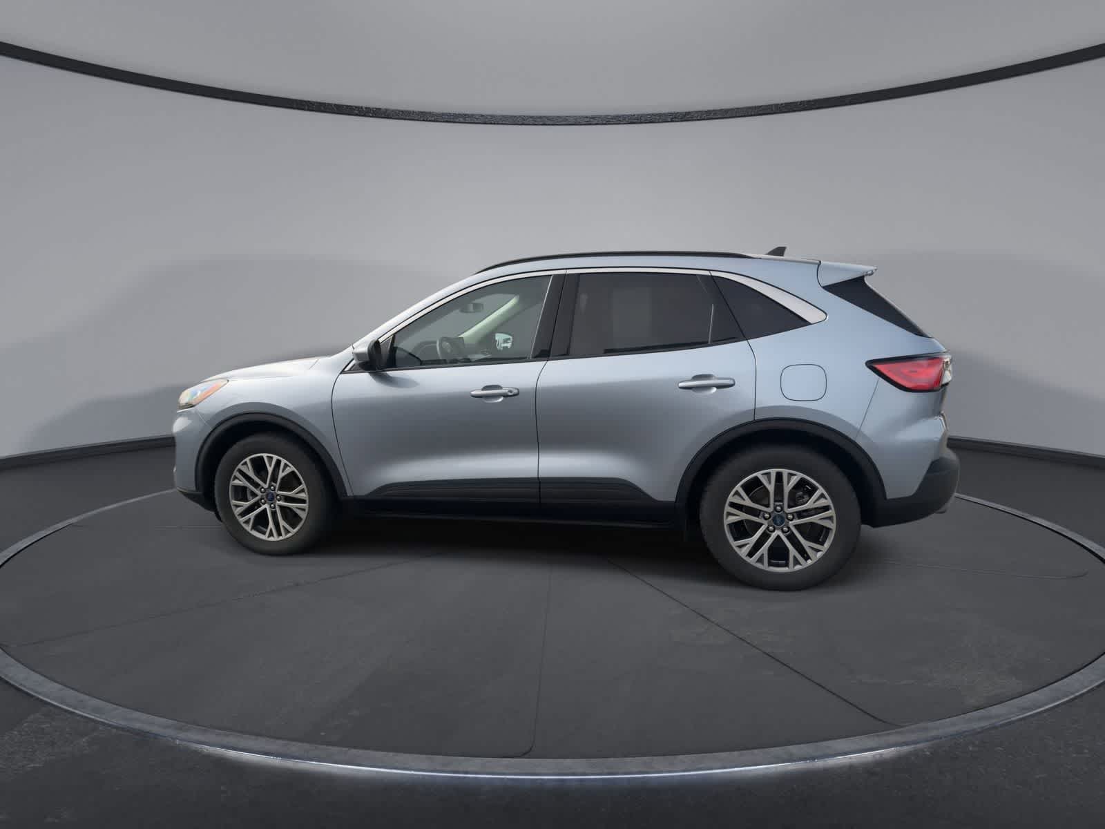 Thumbnail: 2022 Ford Escape - 5