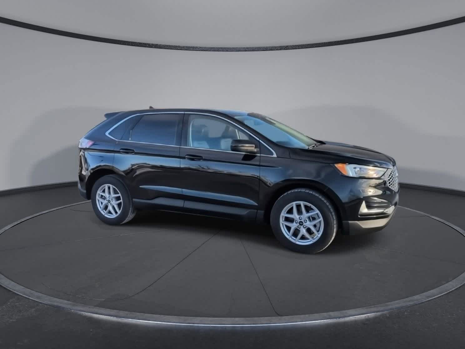 Thumbnail: 2024 Ford Edge - 9