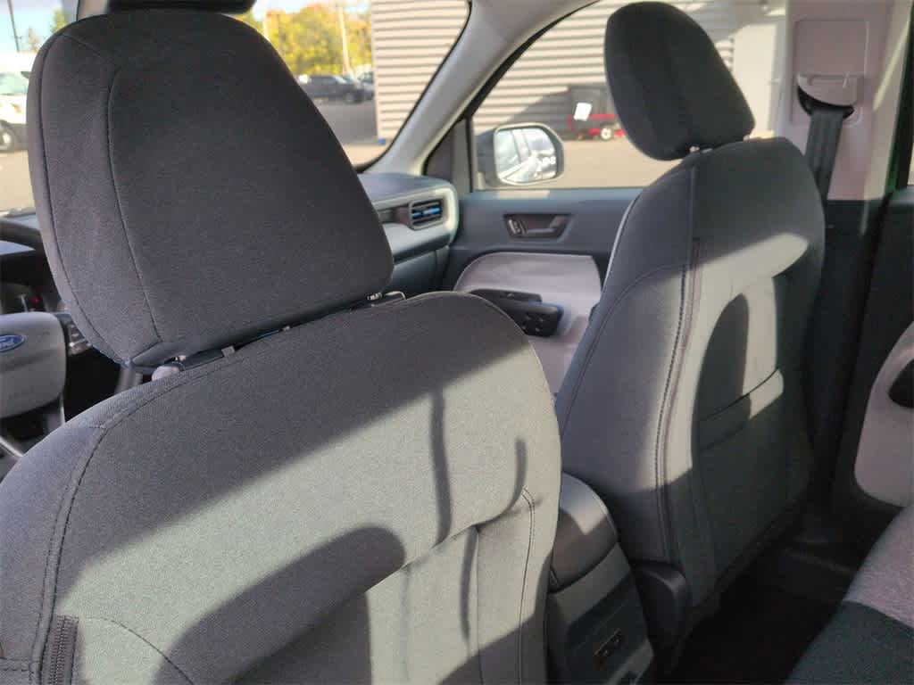 Thumbnail: 2025 Ford Maverick - 19