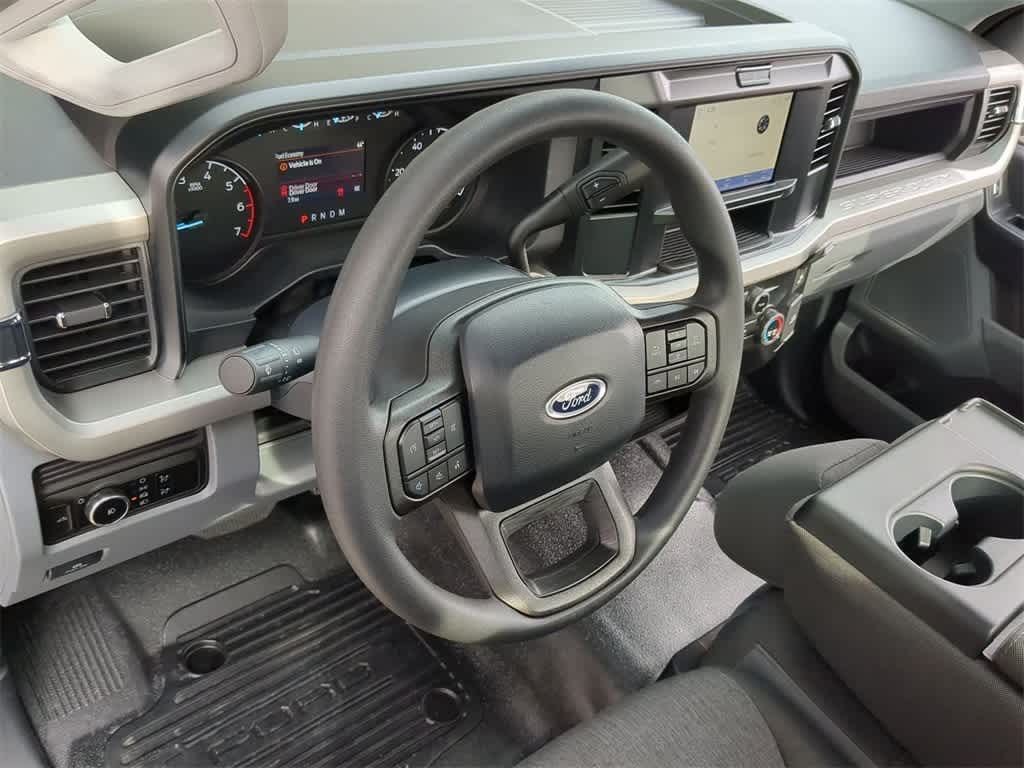 Thumbnail: 2025 Ford F-250 - 10