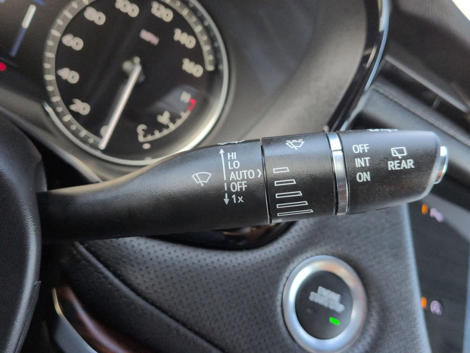 Thumbnail: 2025 Cadillac XT5 - 28