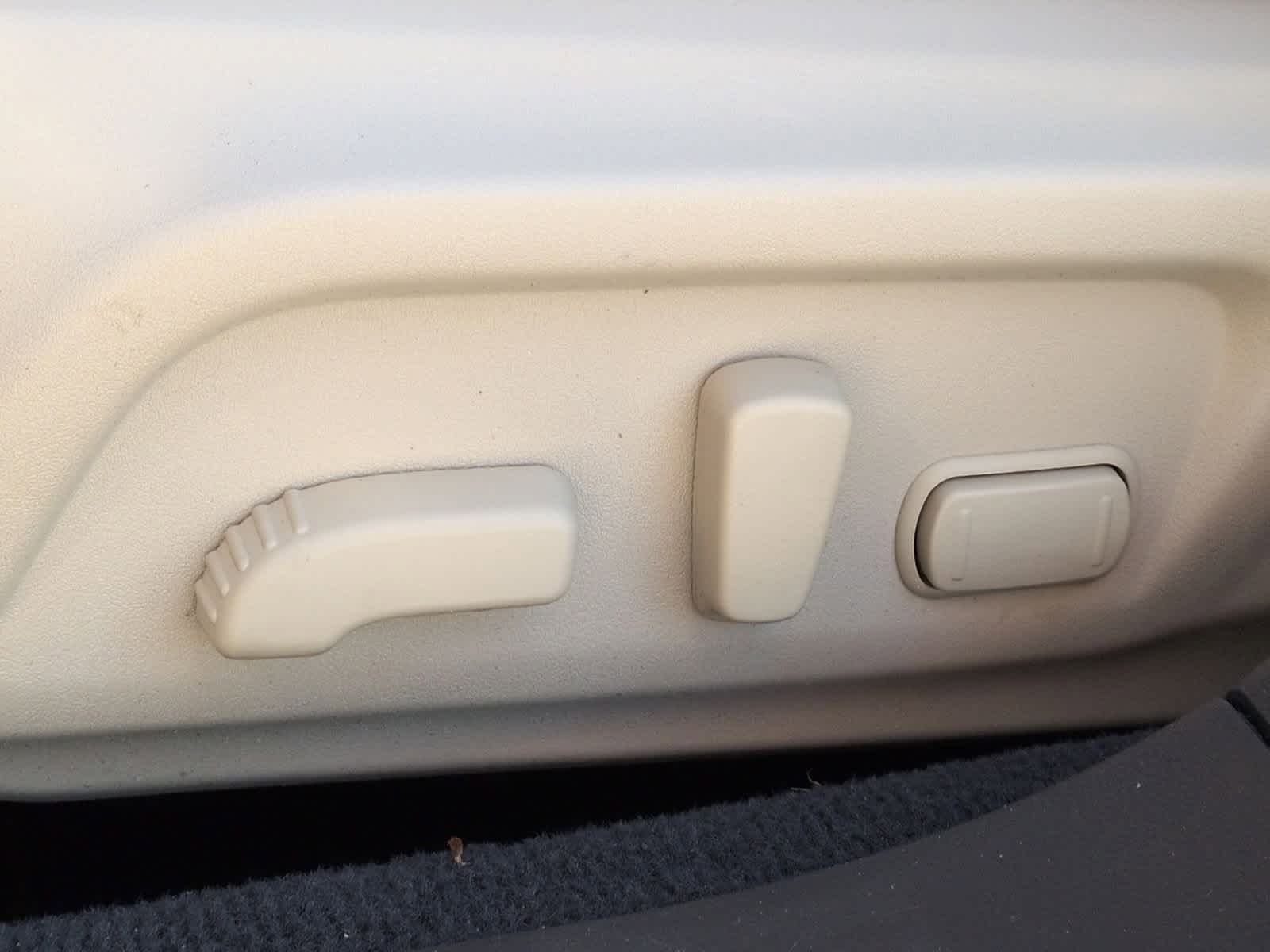 Thumbnail: 2019 Subaru Outback - 18