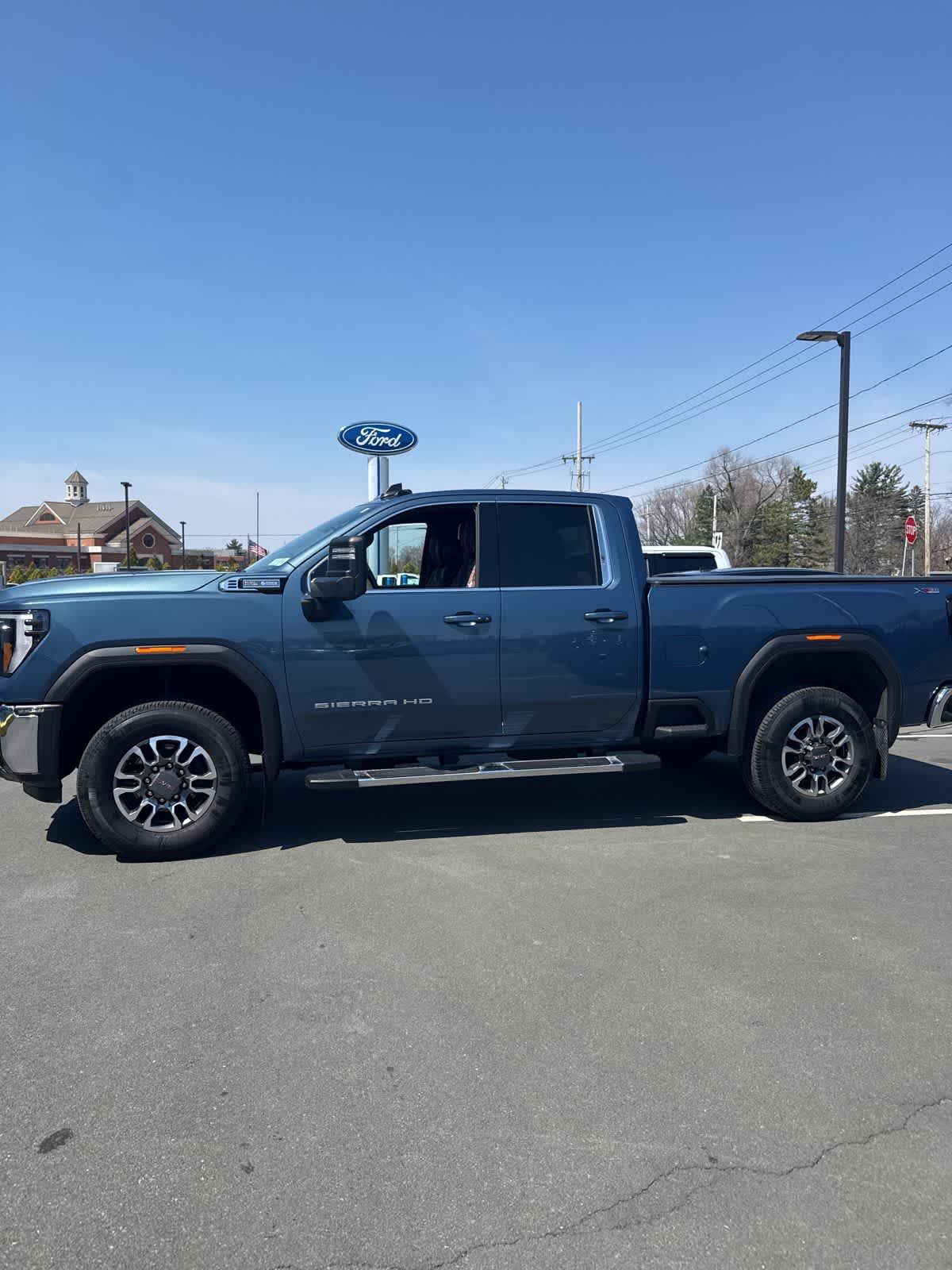 Thumbnail: 2024 GMC Sierra 2500 - 2