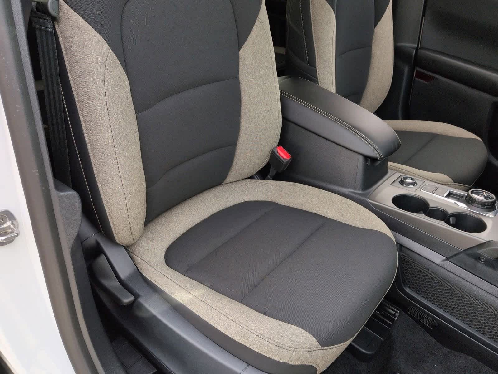 Thumbnail: 2025 Ford Bronco Sport - 22