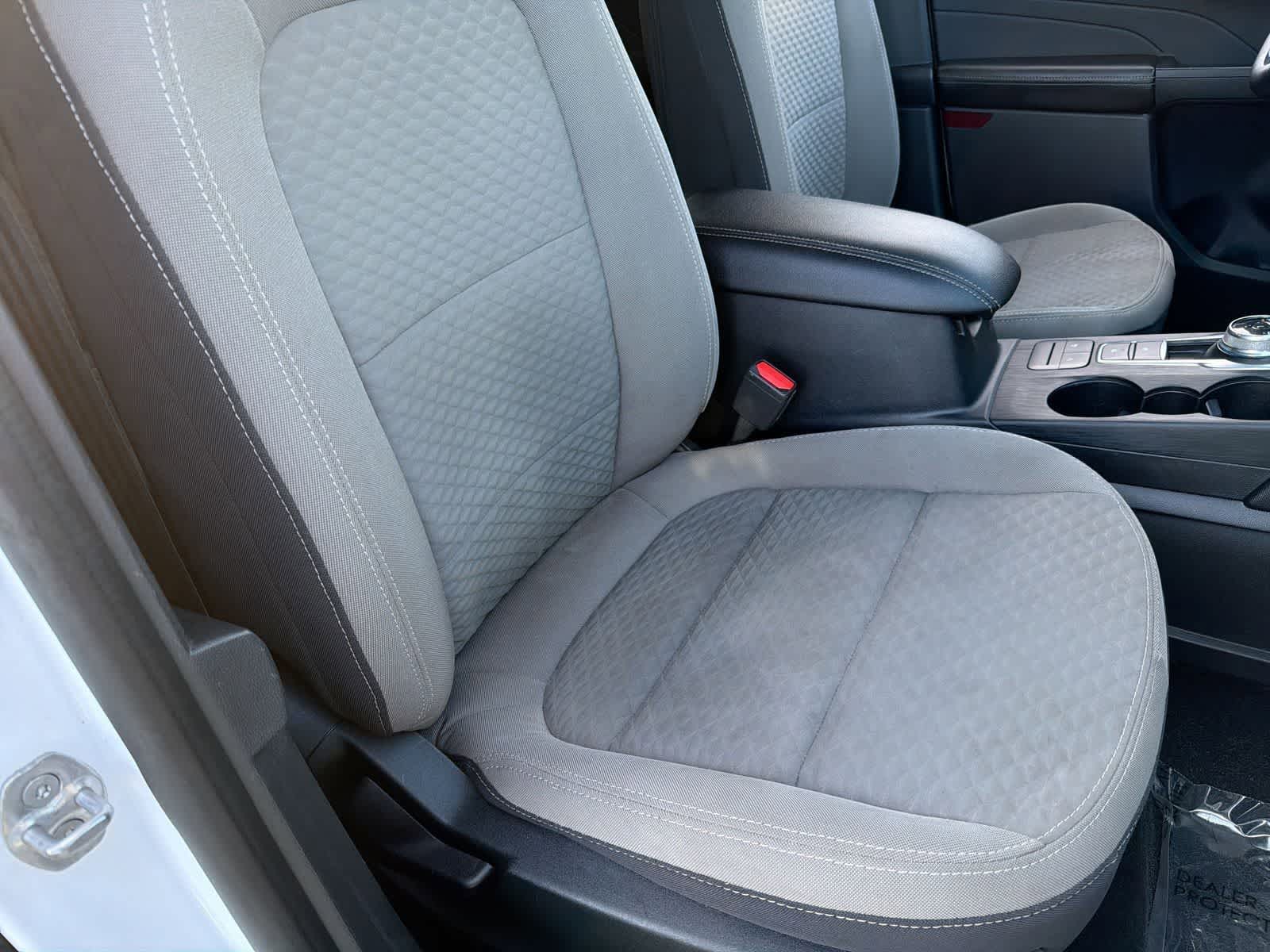 Thumbnail: 2022 Ford Escape - 22