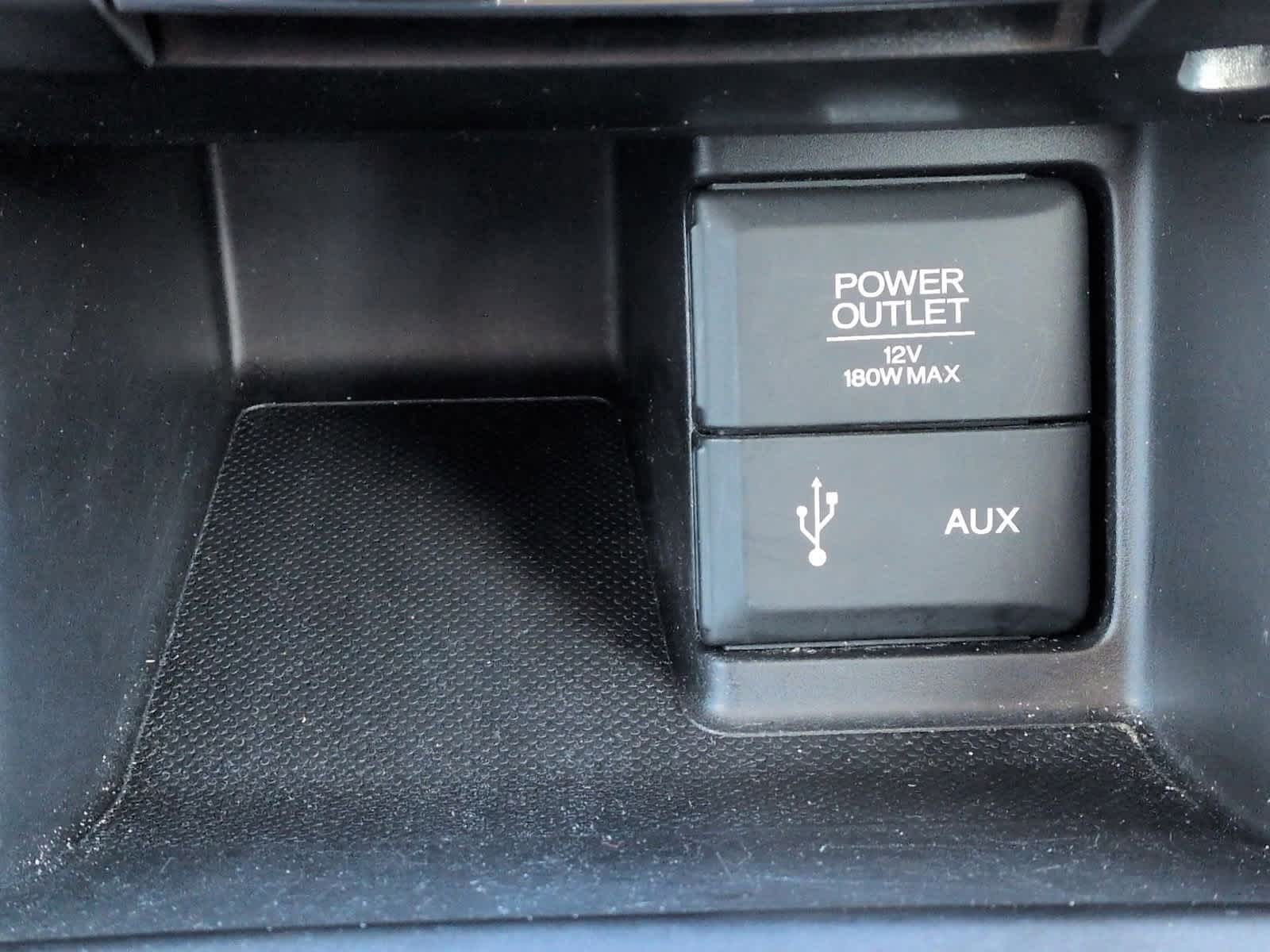 Thumbnail: 2013 Honda Accord - 33