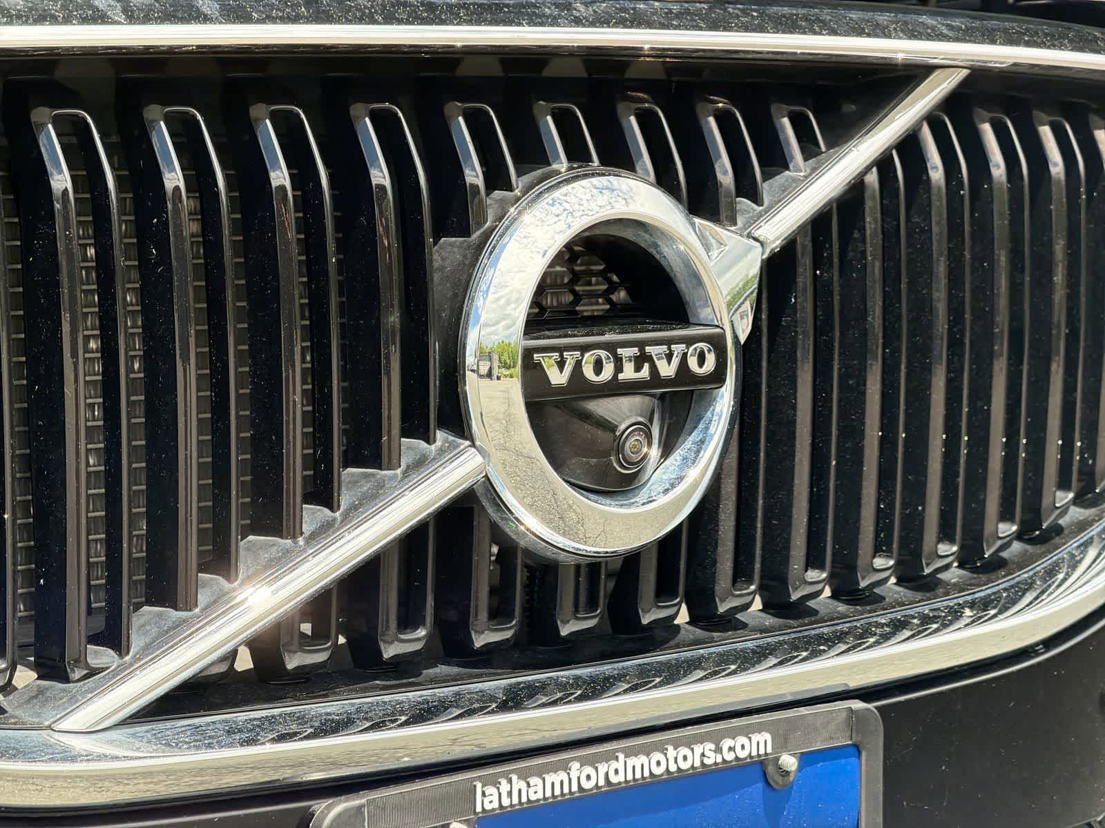 Thumbnail: 2021 Volvo XC60 - 12