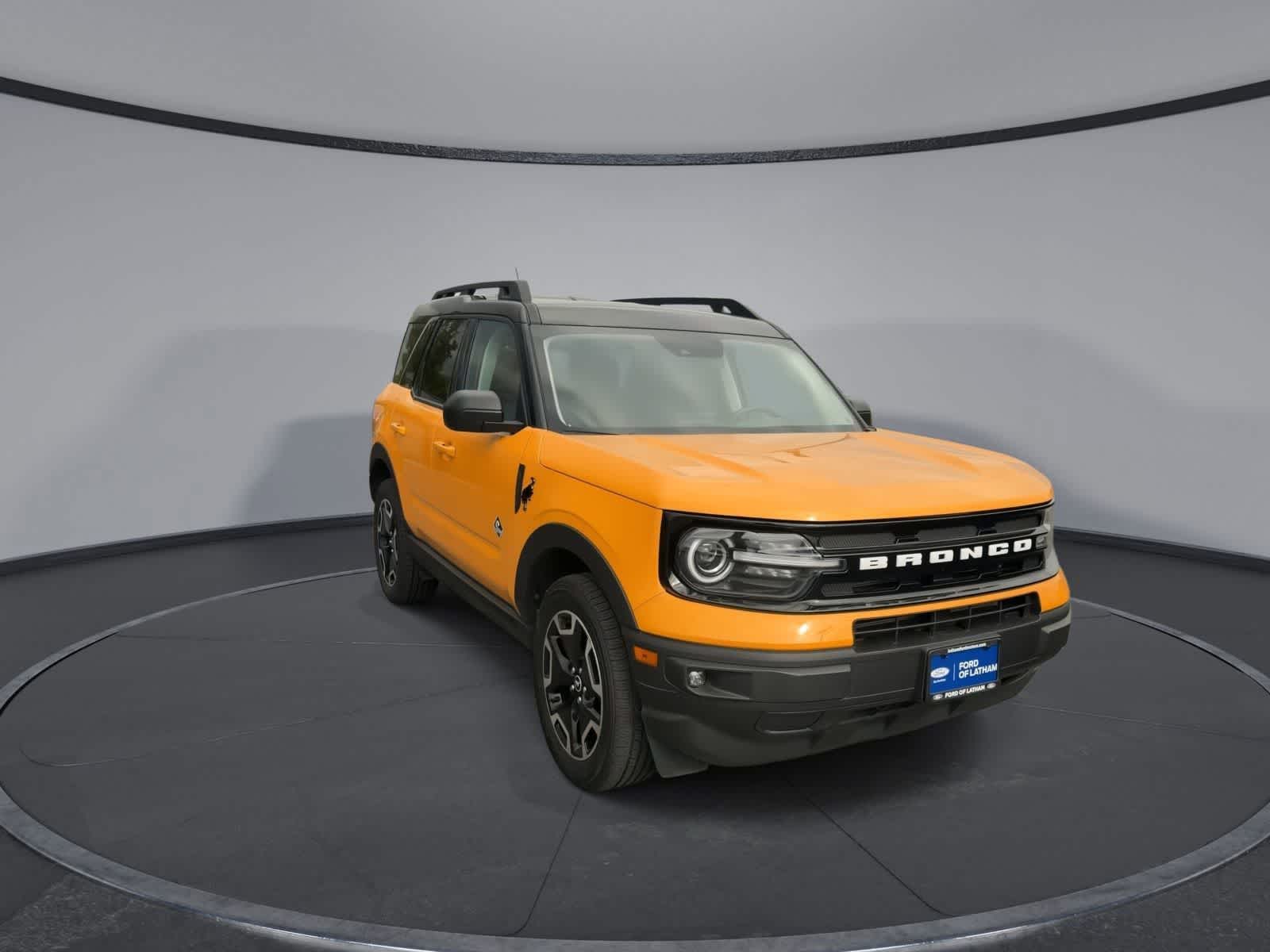 Thumbnail: 2022 Ford Bronco Sport - 2