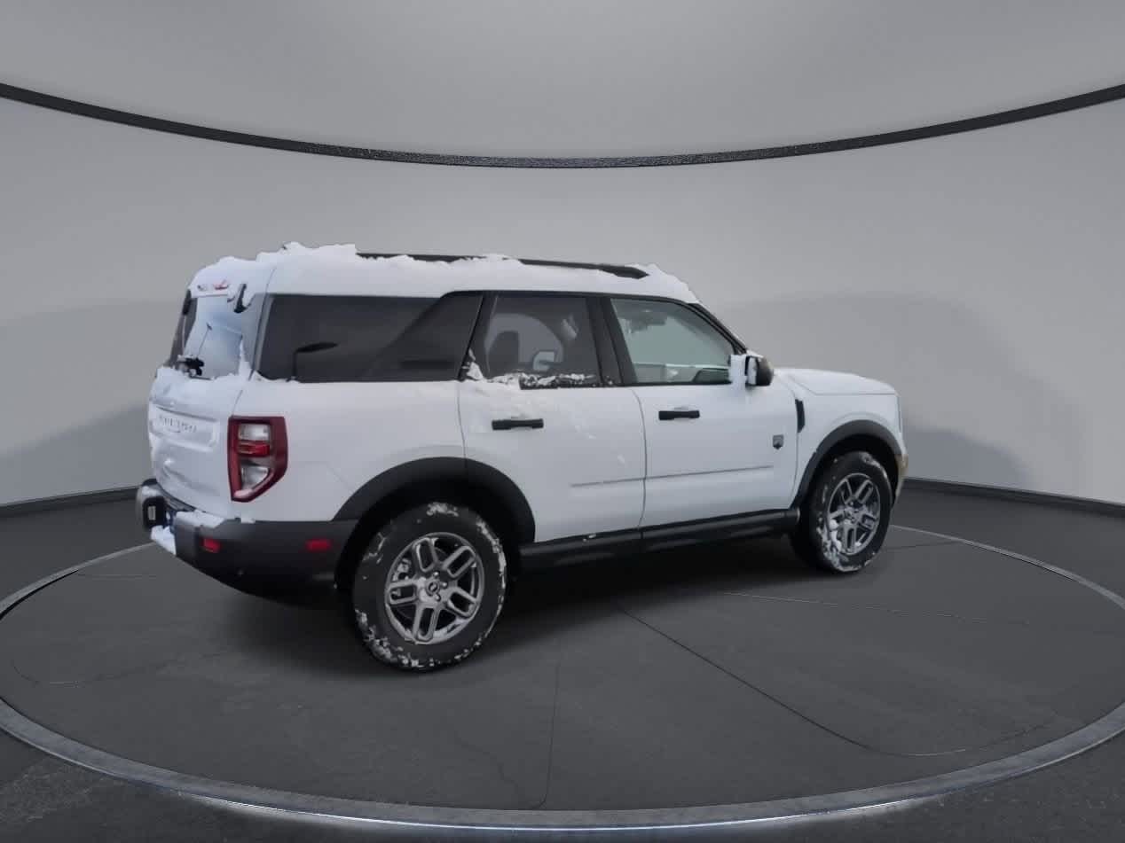 Thumbnail: 2025 Ford Bronco Sport - 8