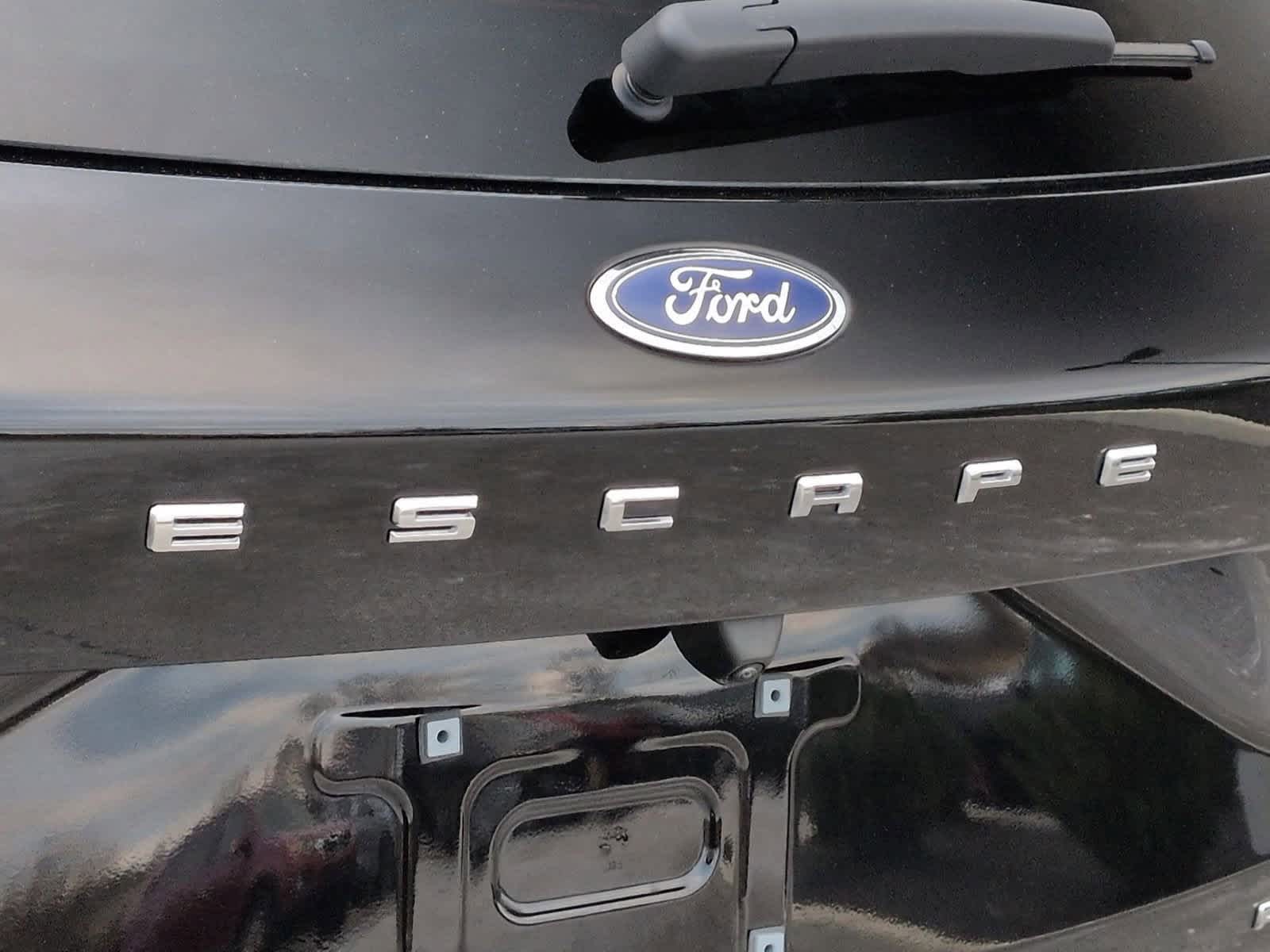 Thumbnail: 2025 Ford Escape - 13