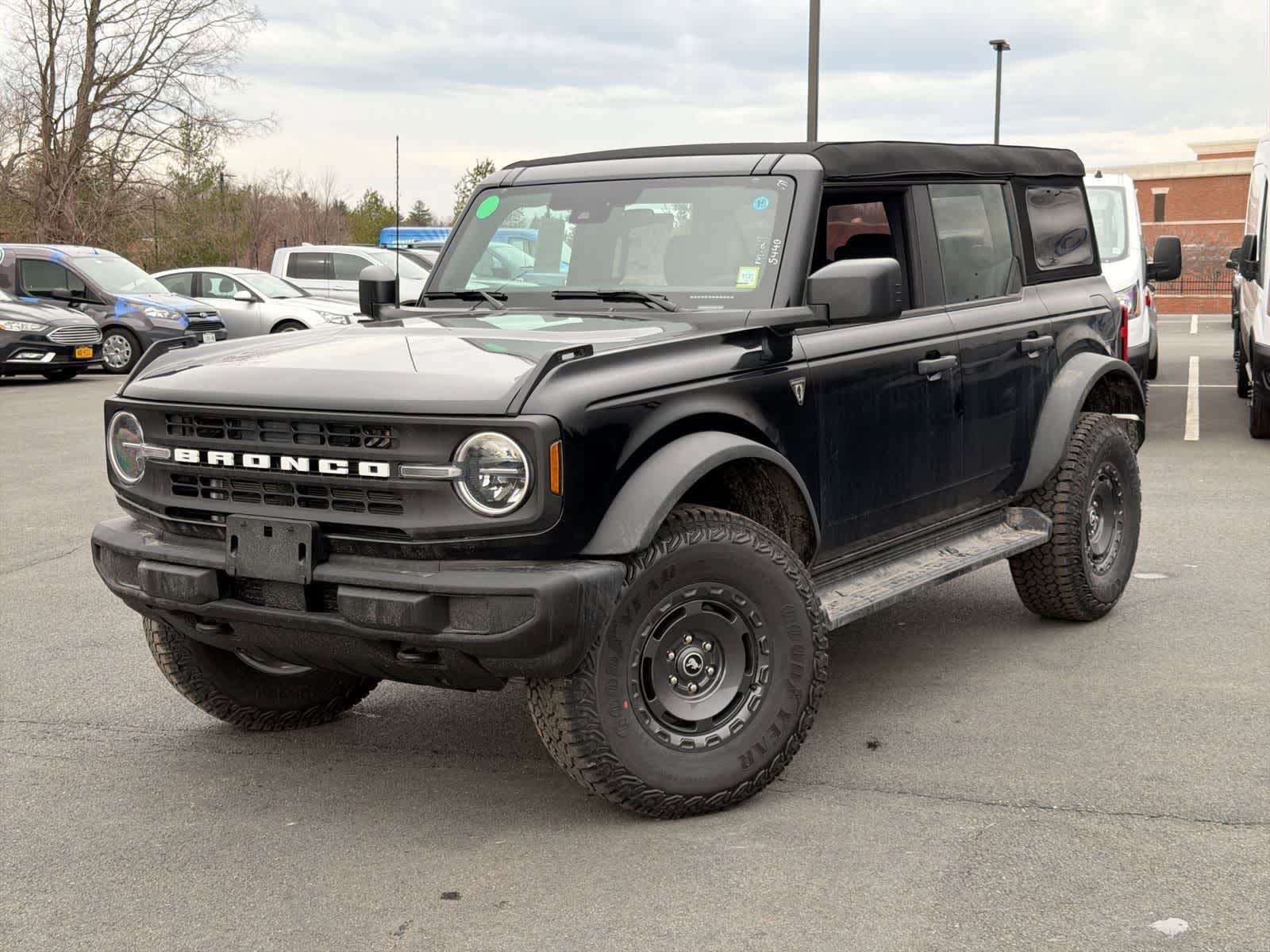 Thumbnail: 2025 Ford Bronco - 1