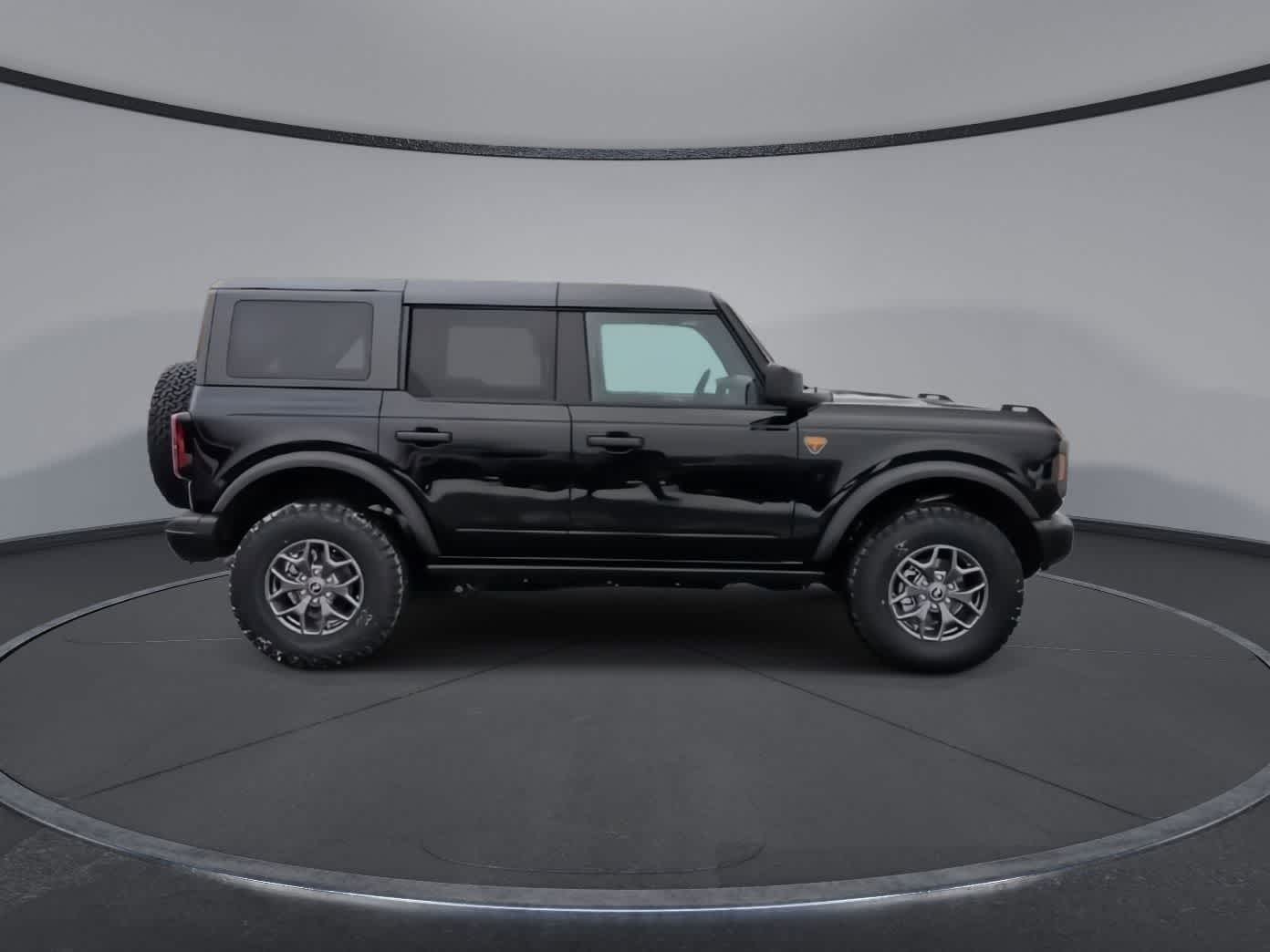 Thumbnail: 2025 Ford Bronco - 9