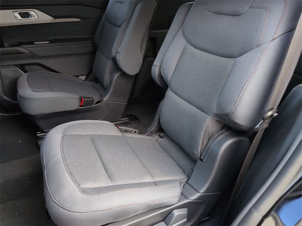 Thumbnail: 2026 Ford Explorer - 20