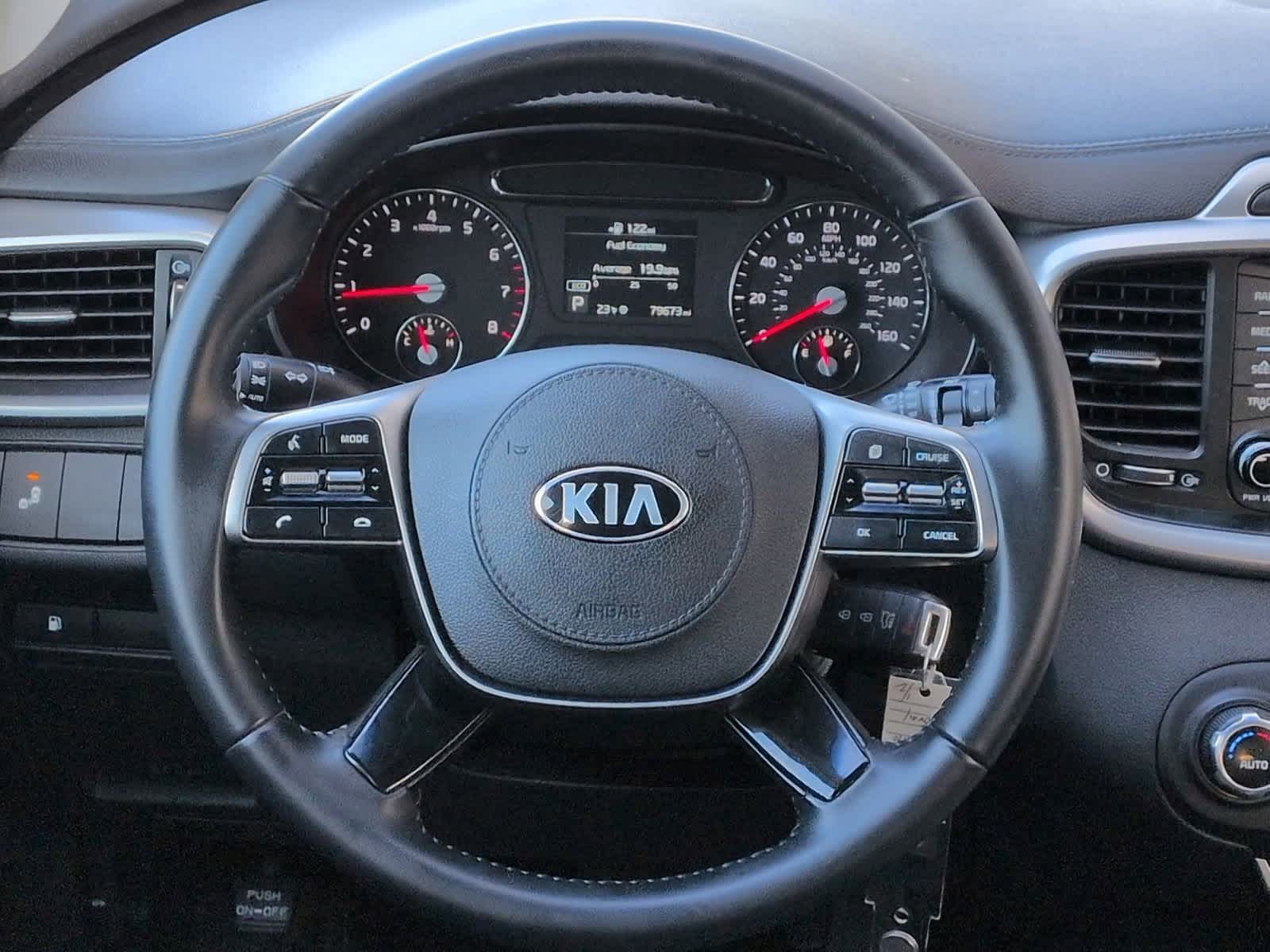 Thumbnail: 2019 Kia Sorento - 23