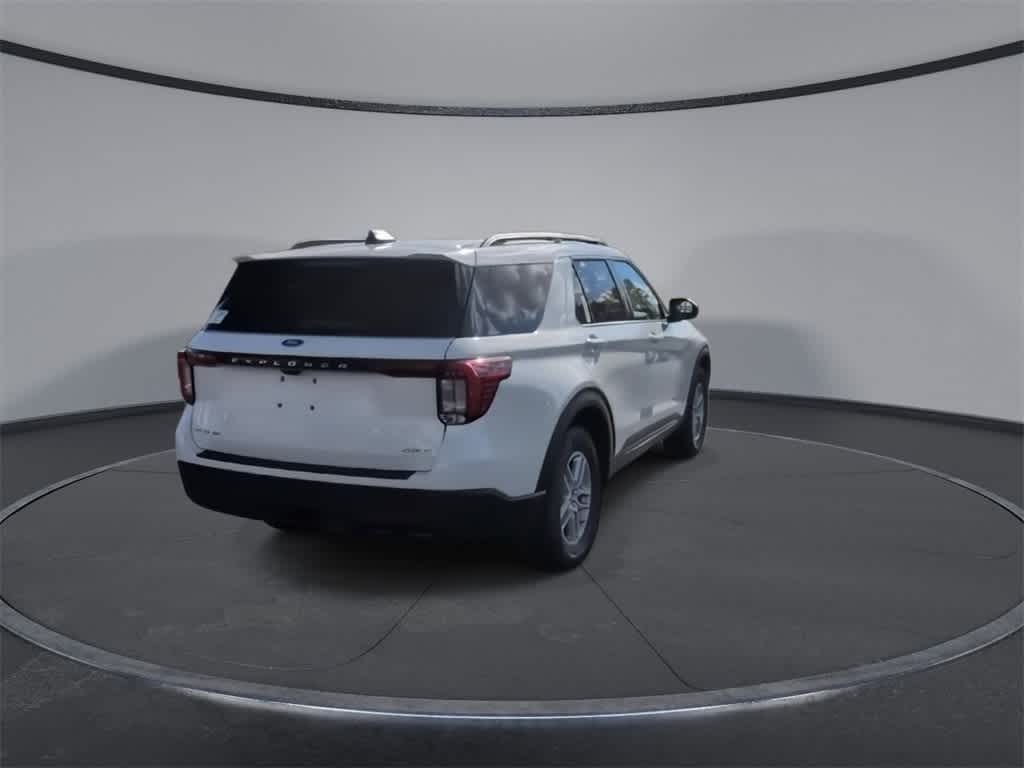 Thumbnail: 2026 Ford Explorer - 8