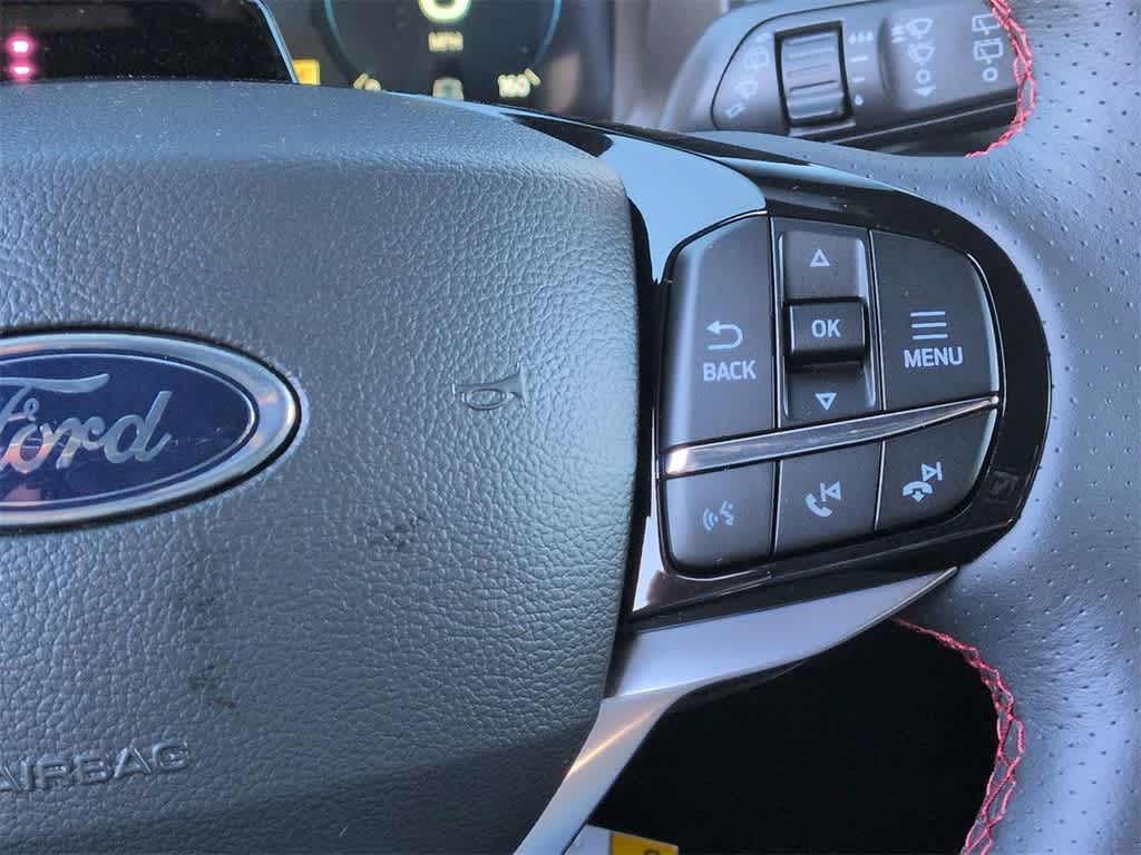 Thumbnail: 2026 Ford Explorer - 25