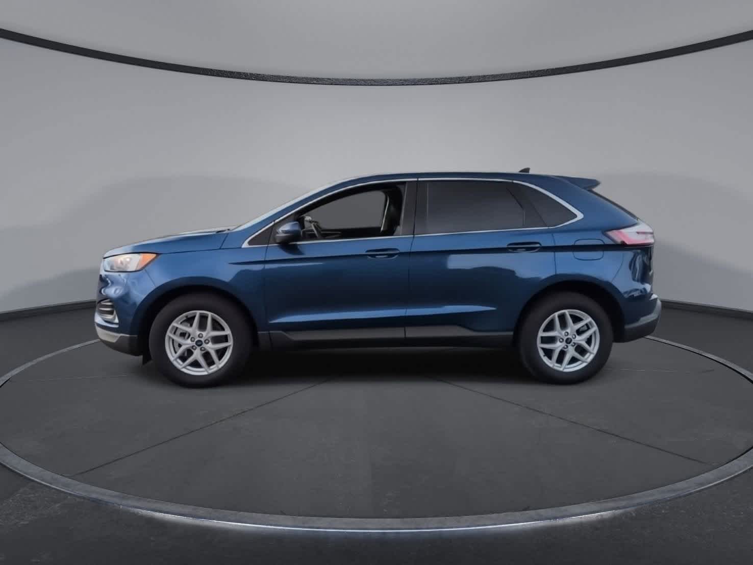 Thumbnail: 2022 Ford Edge - 4