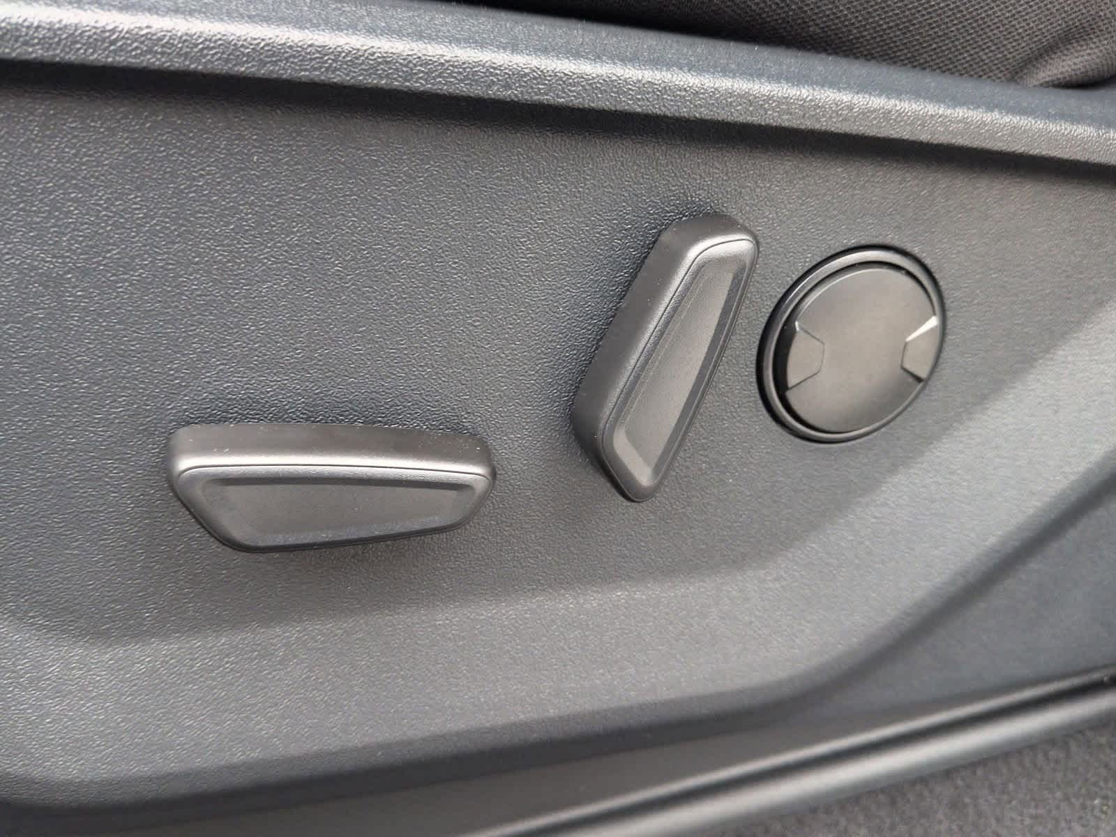 Thumbnail: 2025 Ford F-150 - 18