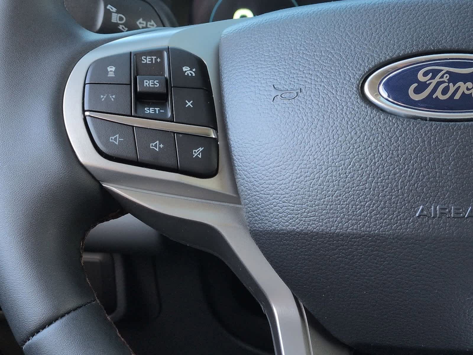 Thumbnail: 2026 Ford Explorer - 24