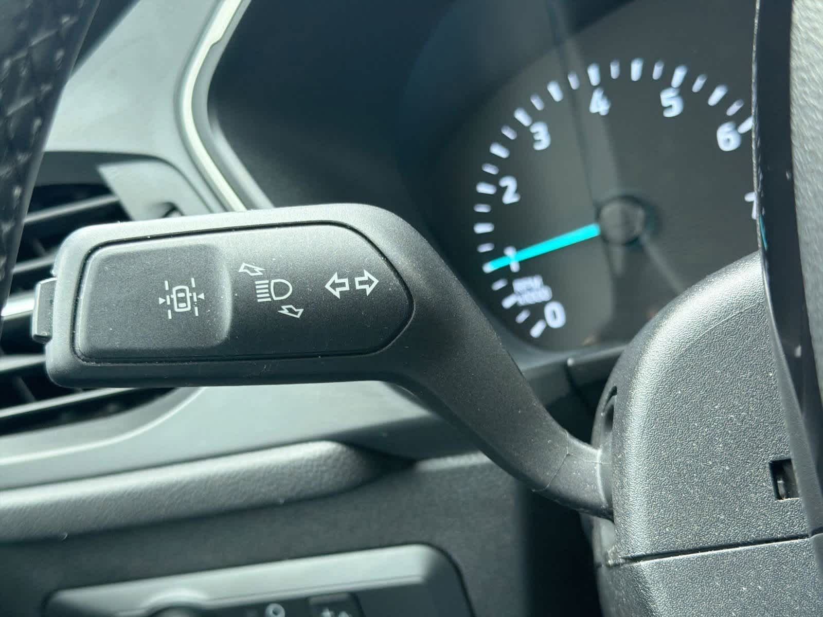 Thumbnail: 2022 Ford Escape - 27