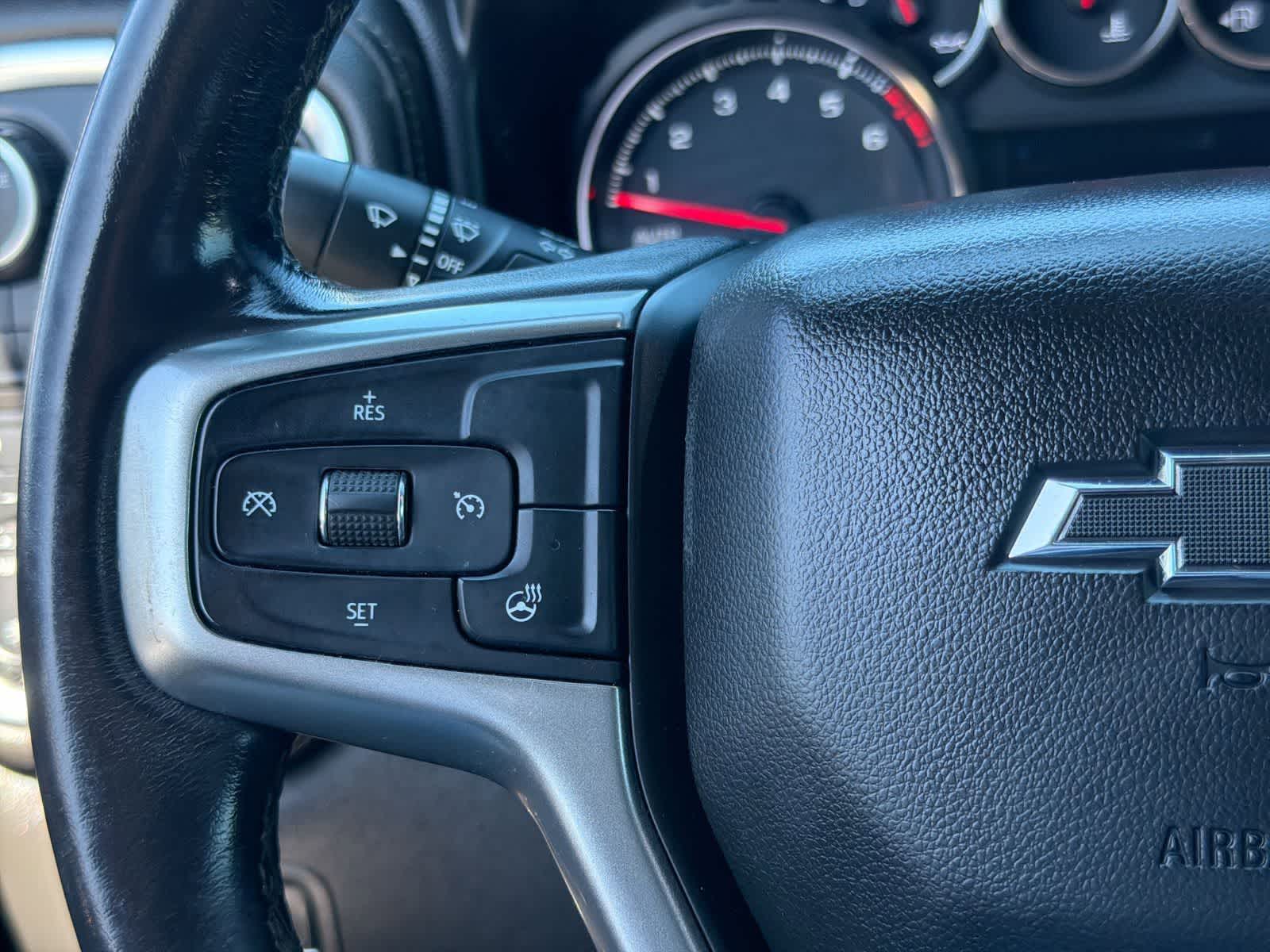 Thumbnail: 2021 Chevrolet Silverado 1500 - 24